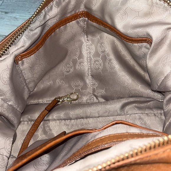 Michael Kors brown leather satchel crossbody bag - Picture 12 of 12